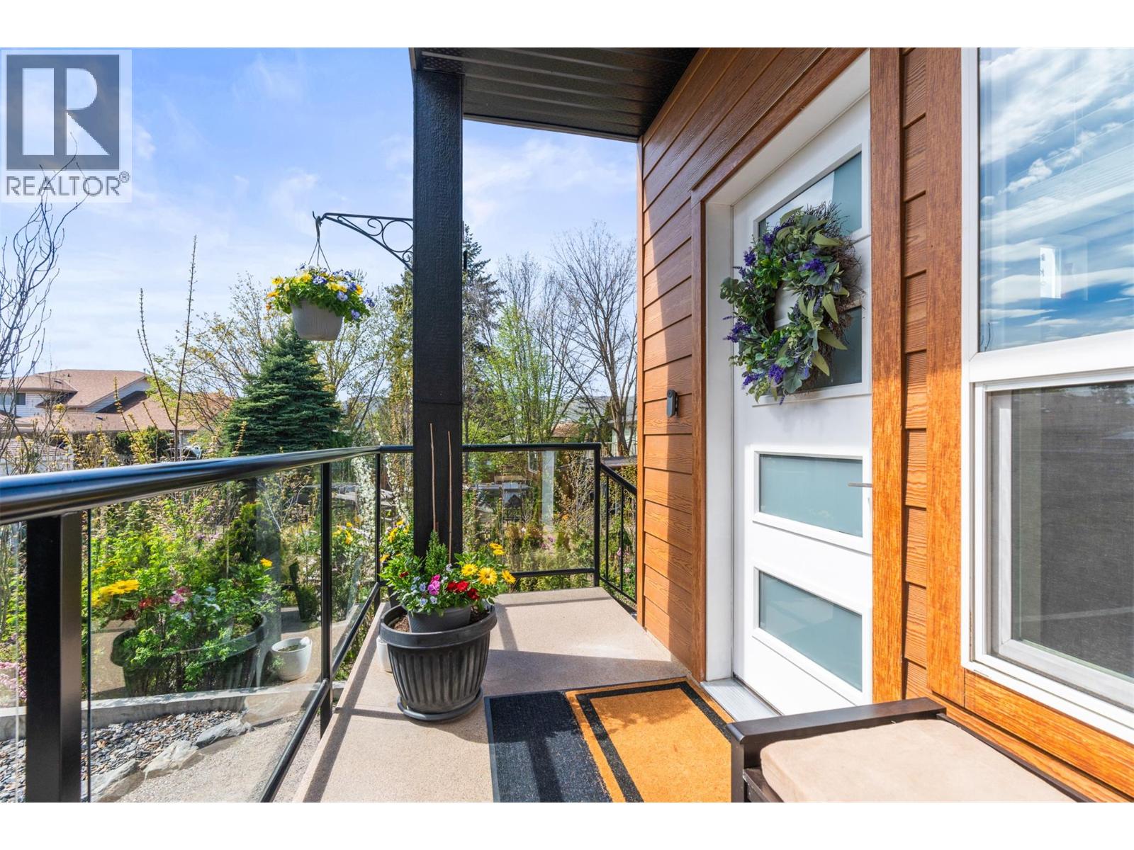 1804 46 Avenue Unit# 4, Vernon, British Columbia  V1T 3P5 - Photo 5 - 10384322
