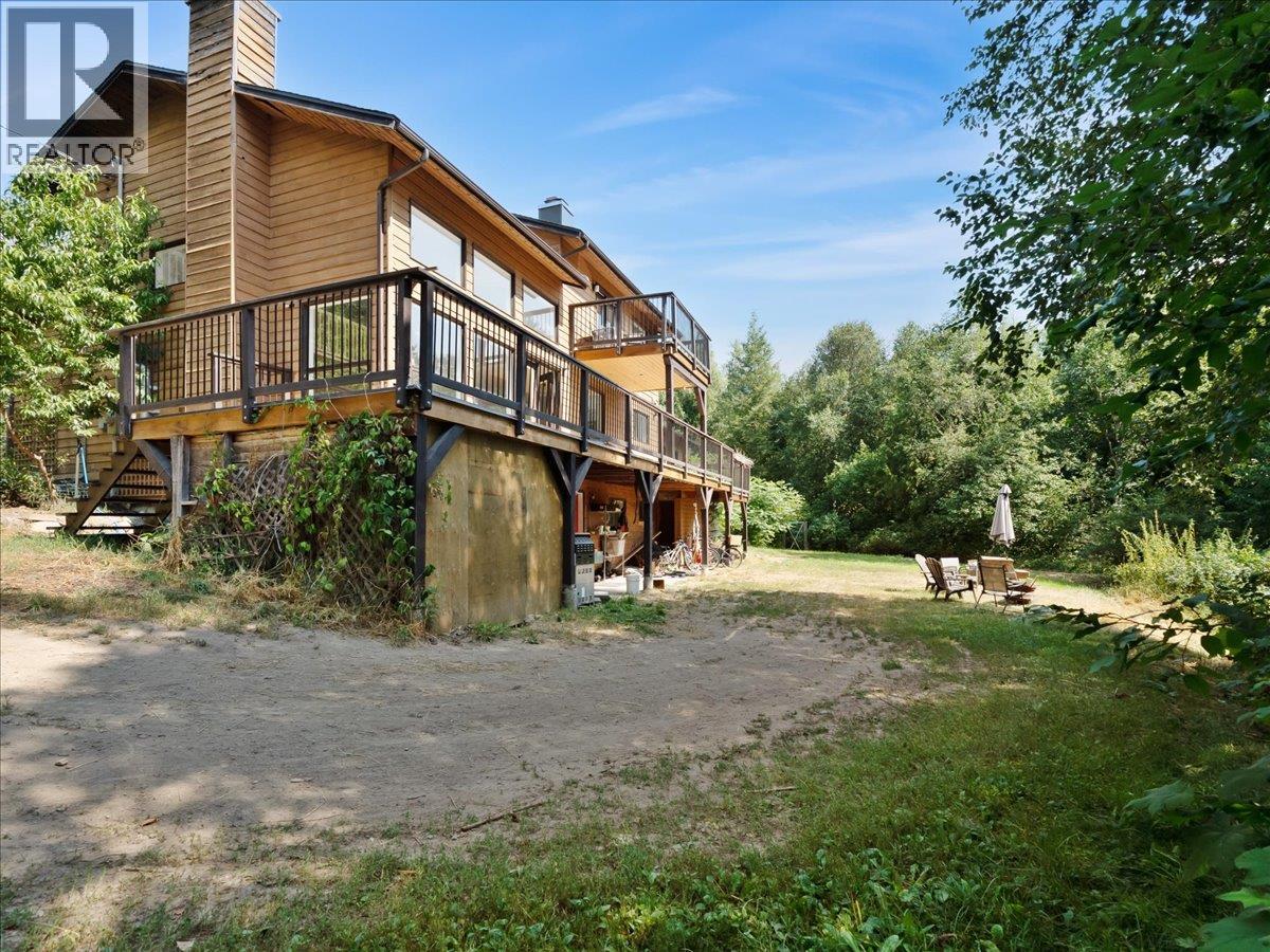 6172 Slocan River Road, Winlaw, British Columbia  V0G 2J0 - Photo 10 - 10384605