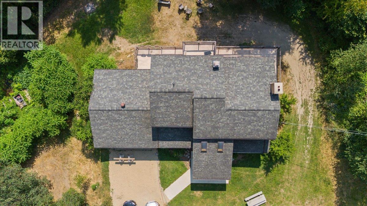 6172 Slocan River Road, Winlaw, British Columbia  V0G 2J0 - Photo 15 - 10384605