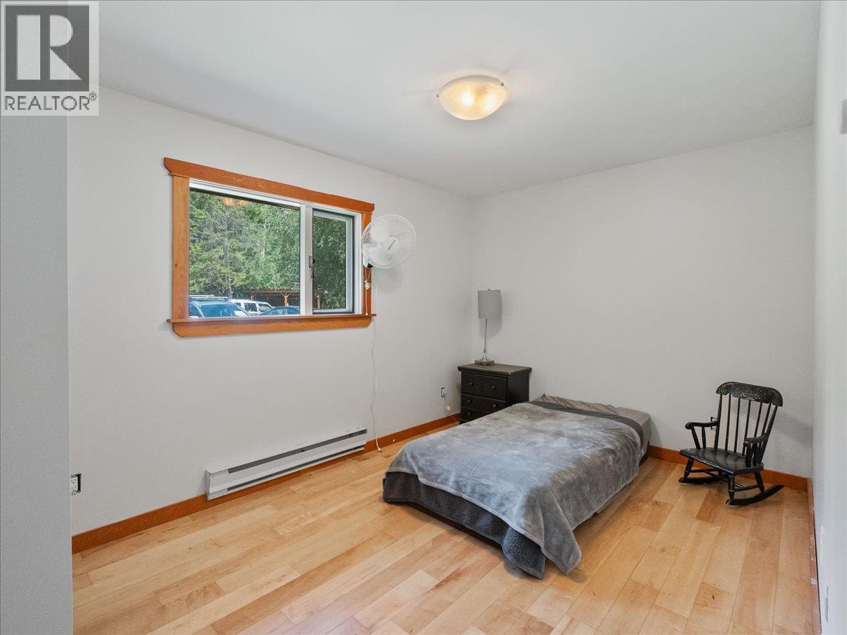 6172 Slocan River Road, Winlaw, British Columbia  V0G 2J0 - Photo 32 - 10384605