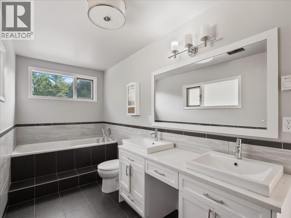 6172 Slocan River Road, Winlaw, British Columbia  V0G 2J0 - Photo 44 - 10384605