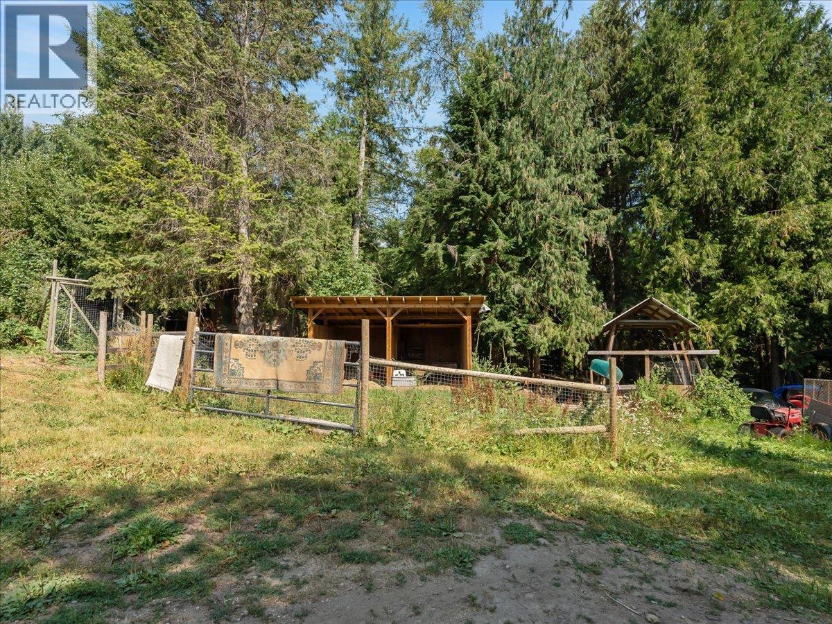 6172 Slocan River Road, Winlaw, British Columbia  V0G 2J0 - Photo 69 - 10384605