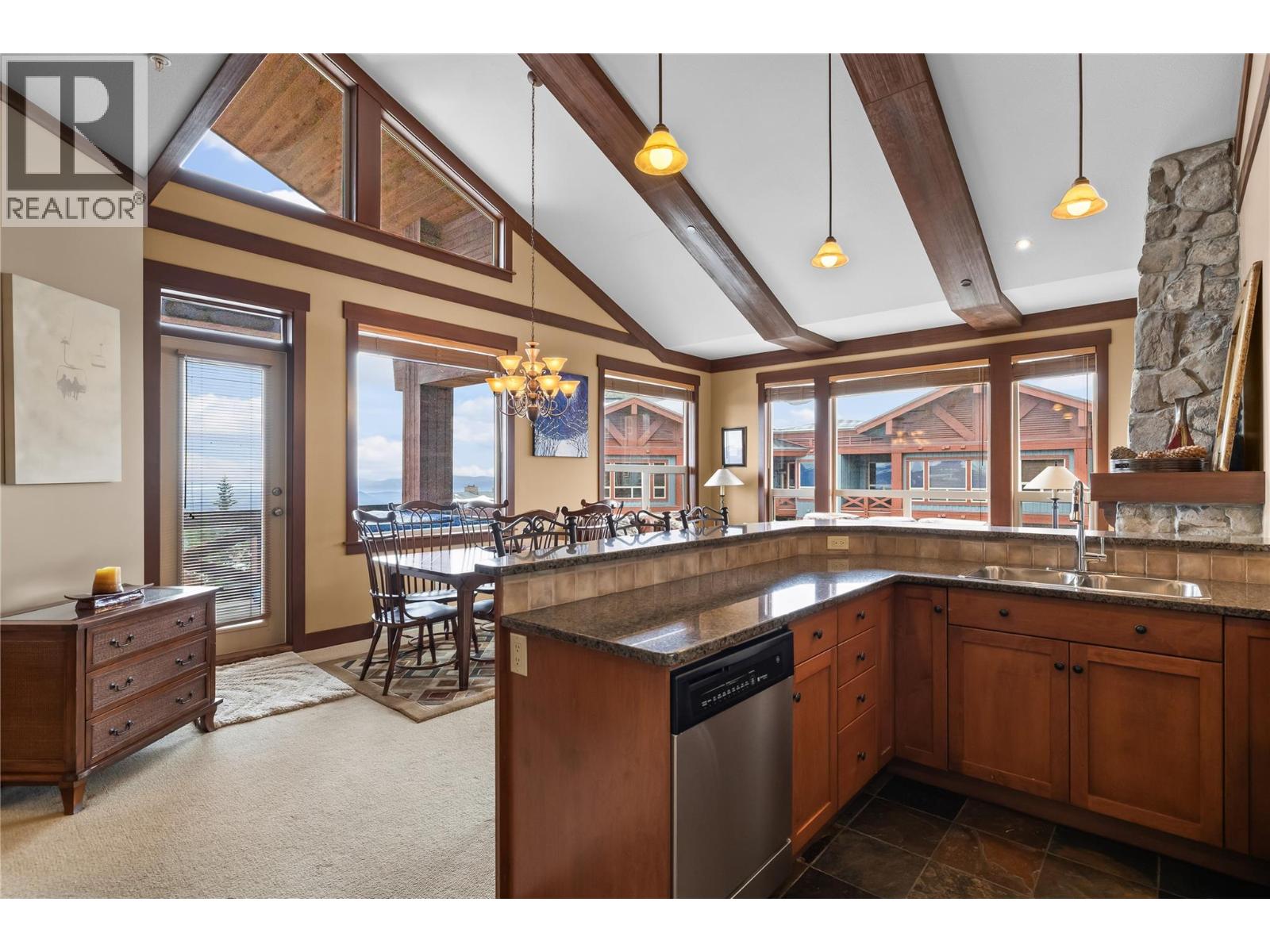 5259 Big White Road Unit# 401, Big White, British Columbia  V1P 1P3 - Photo 11 - 10384601