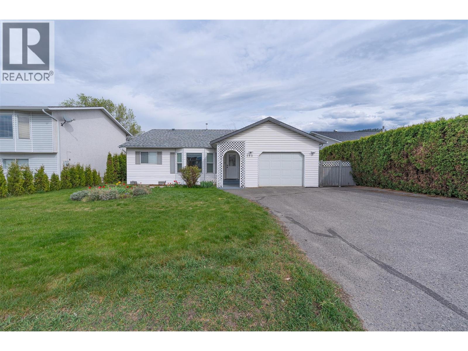 151 Molnar Road, Kelowna, British Columbia  V1X 7B5 - Photo 1 - 10384352
