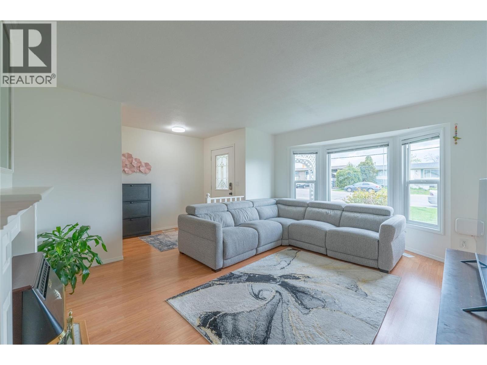 151 Molnar Road, Kelowna, British Columbia  V1X 7B5 - Photo 12 - 10384352