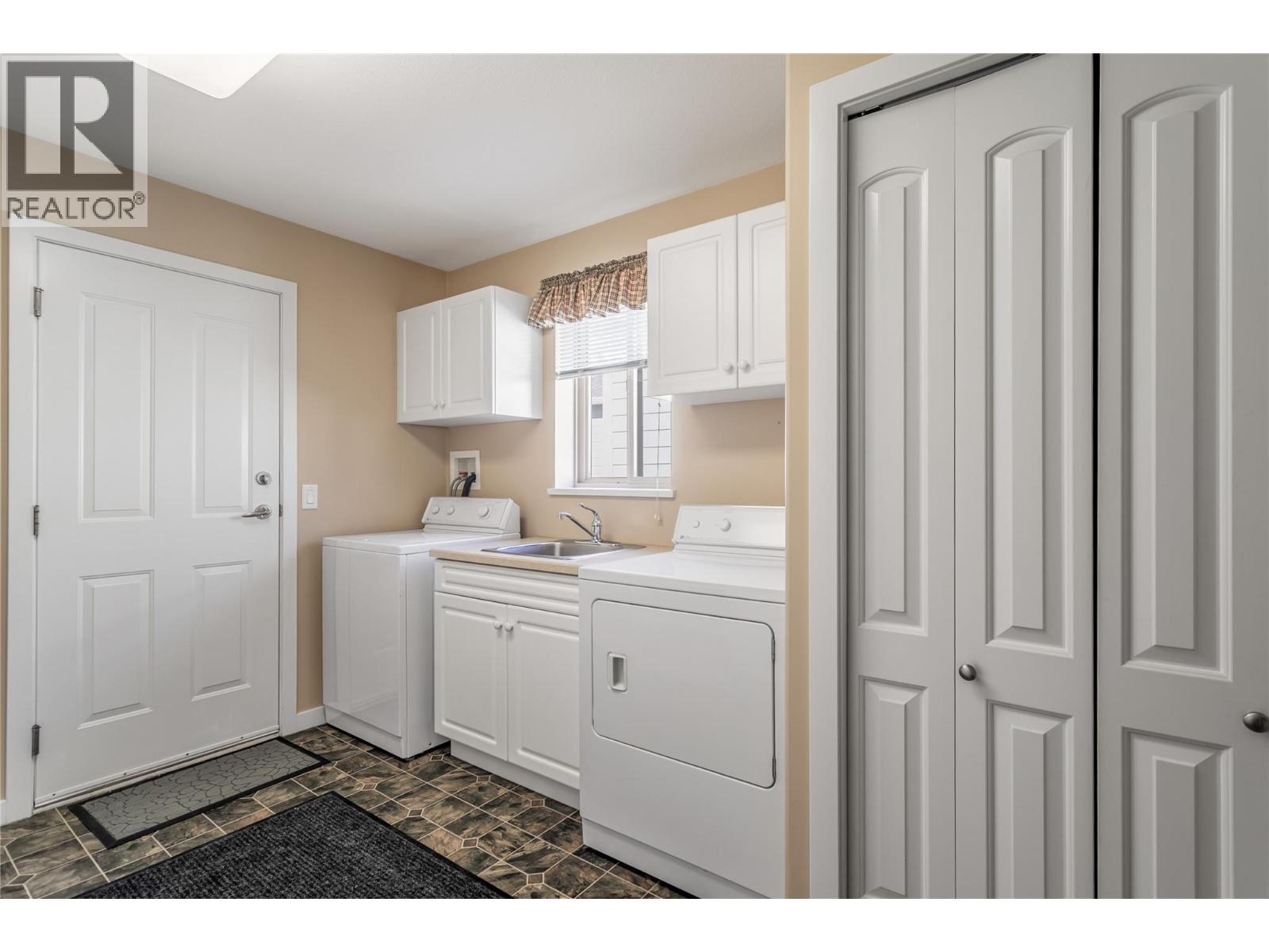 2365 Stillingfleet Road Unit# 49, Kelowna, British Columbia  V1W 4X5 - Photo 16 - 10383661