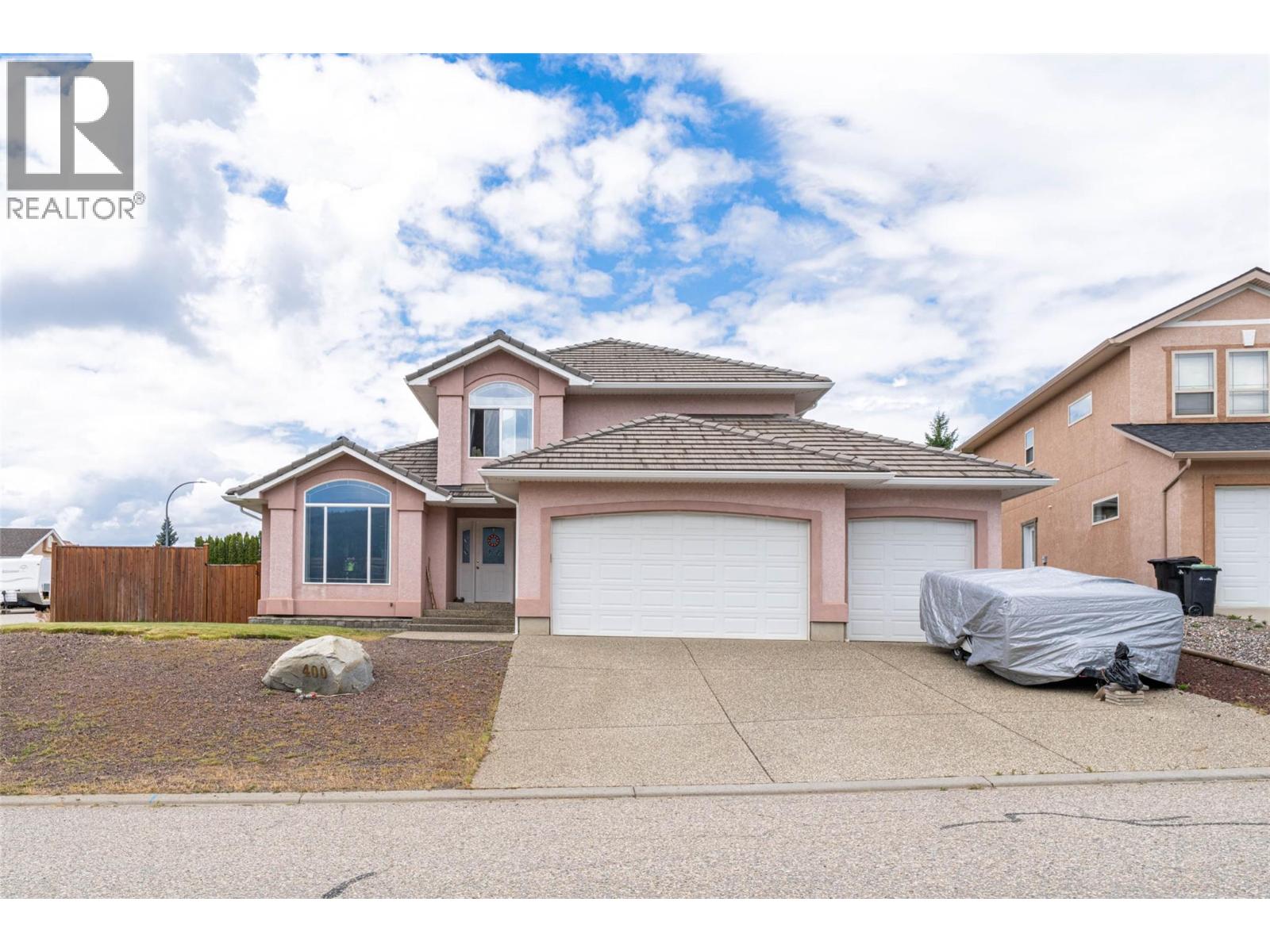400 Fortress Crescent, Vernon, British Columbia  V1B 3W3 - Photo 3 - 10353854