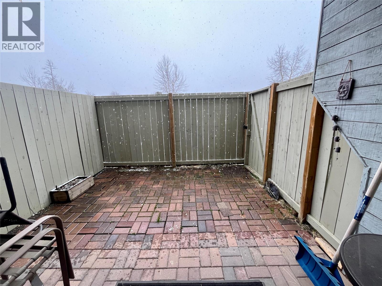 320 Northgate Road Unit# 106, Tumbler Ridge, British Columbia  V0C 2W0 - Photo 2 - 10383794