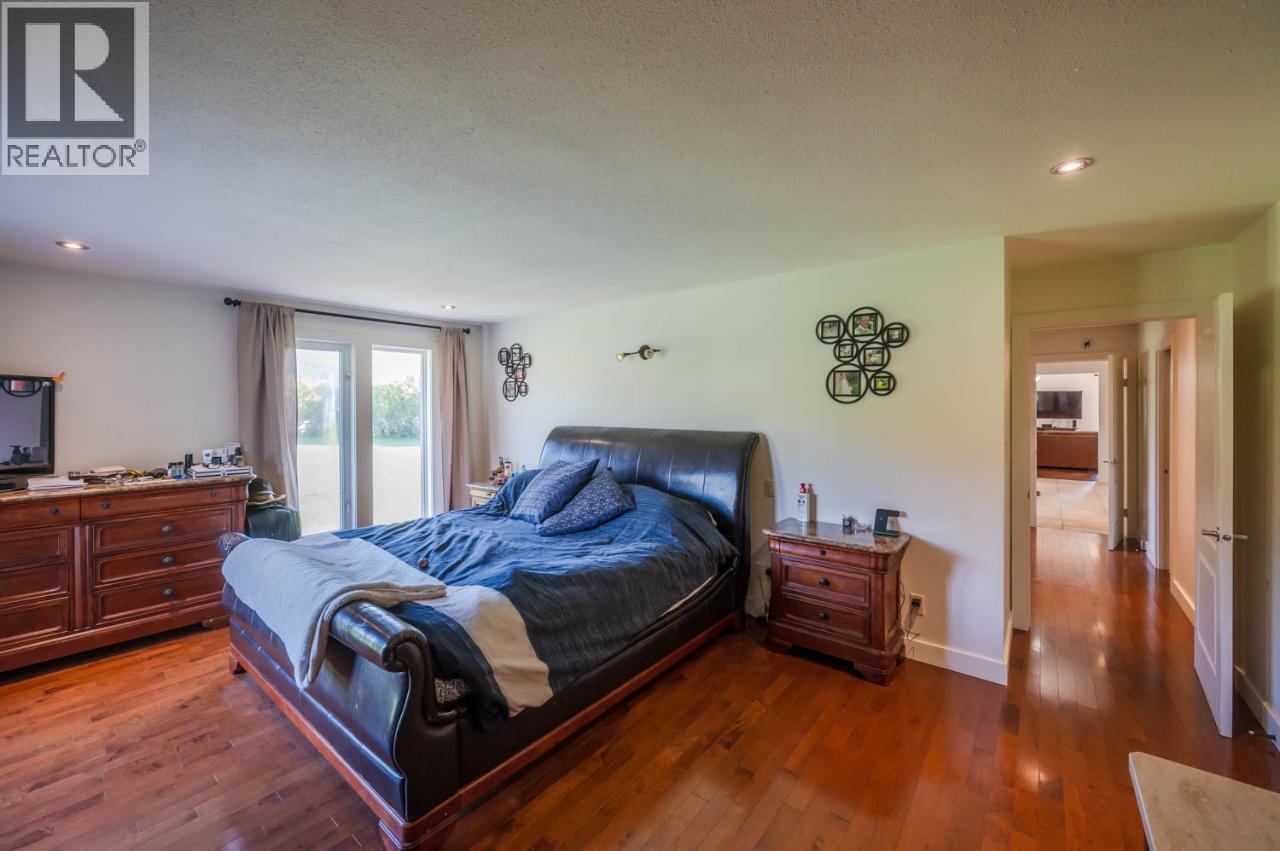 300 Jones Way Road, Oliver, British Columbia  V0H 1T5 - Photo 23 - 10384714