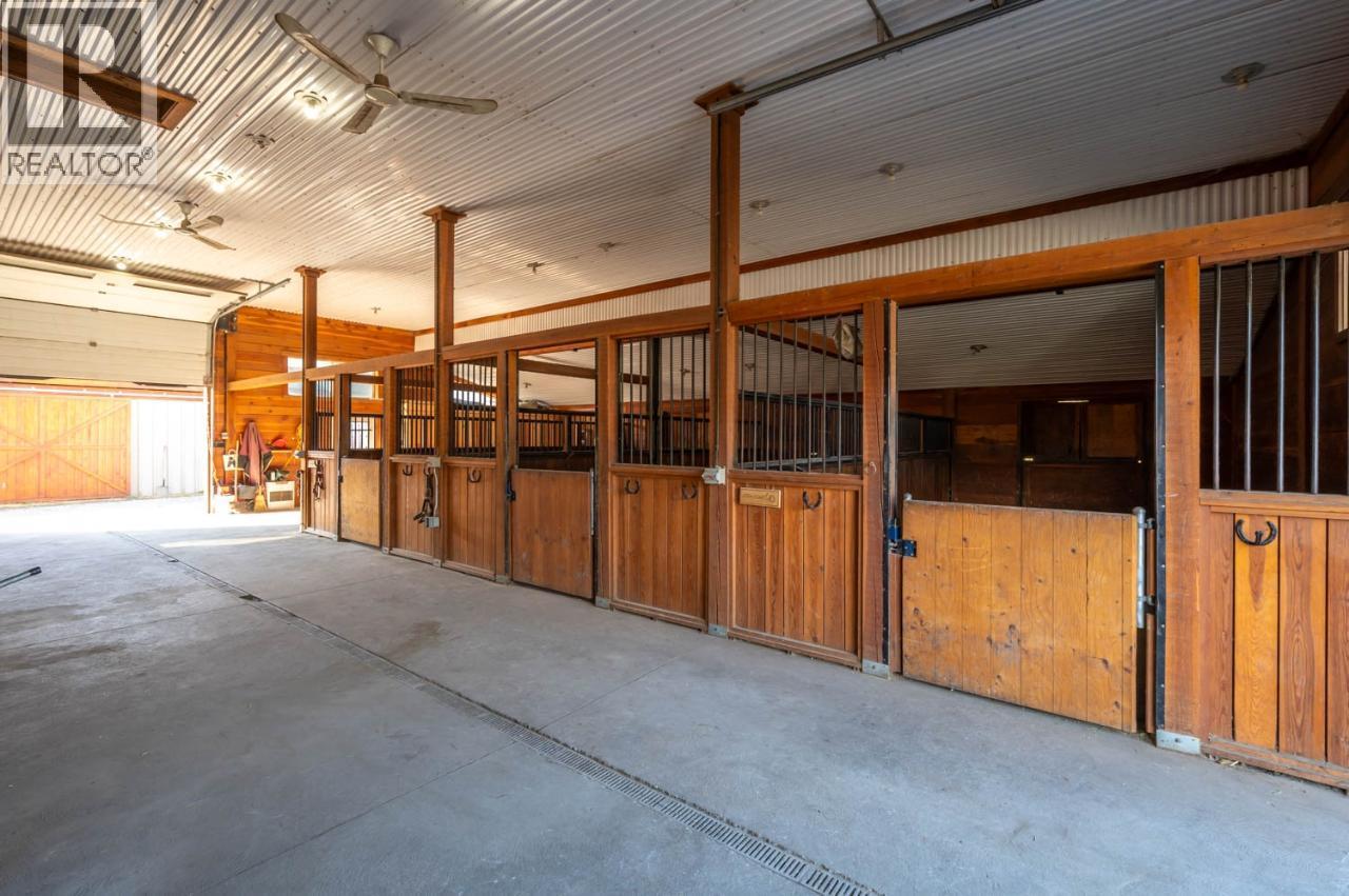 300 Jones Way Road, Oliver, British Columbia  V0H 1T5 - Photo 46 - 10384714