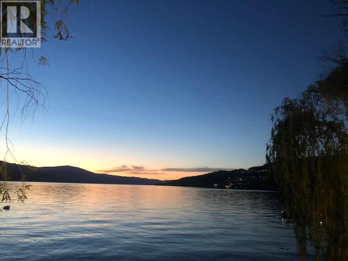 3902 Finch Road, Kelowna, British Columbia  V4V 1N4 - Photo 1 - 10384778
