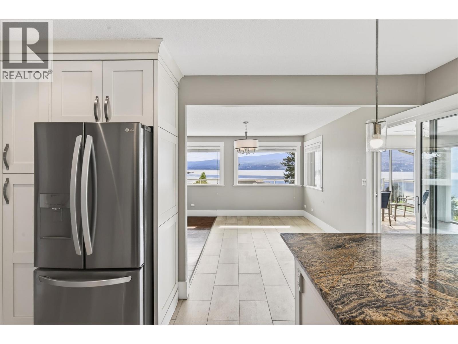 3940 Angus Drive, West Kelowna, British Columbia  V4T 2K1 - Photo 11 - 10384178