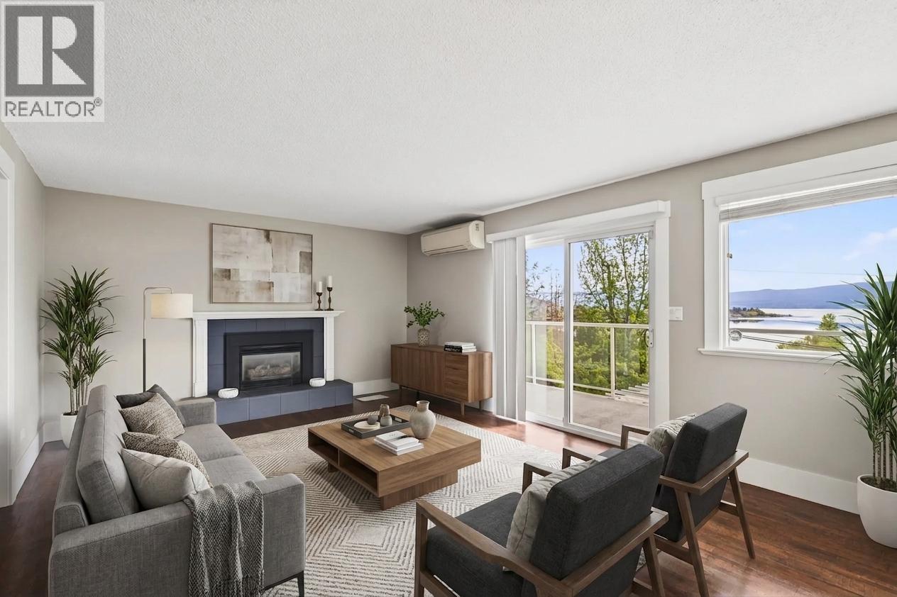 3940 Angus Drive, West Kelowna, British Columbia  V4T 2K1 - Photo 3 - 10384178