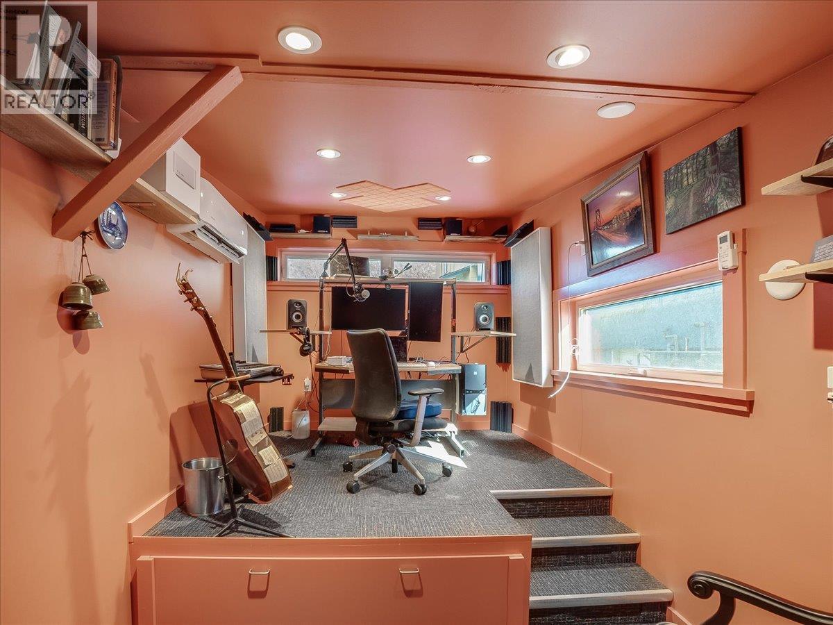 519 Carbonate Street, Nelson, British Columbia  V1L 4P4 - Photo 81 - 10381419