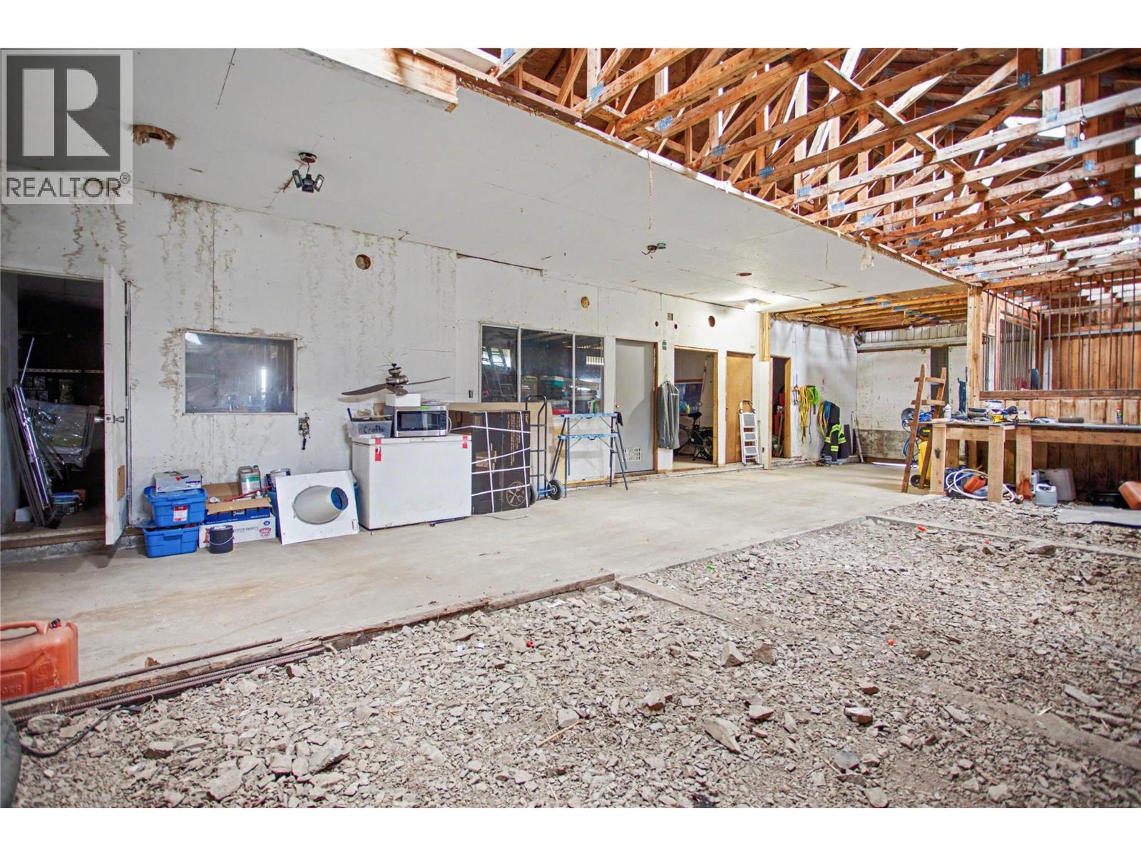 3071 Creighton Valley Road, Cherryville, British Columbia  V0E 2G3 - Photo 49 - 10384693