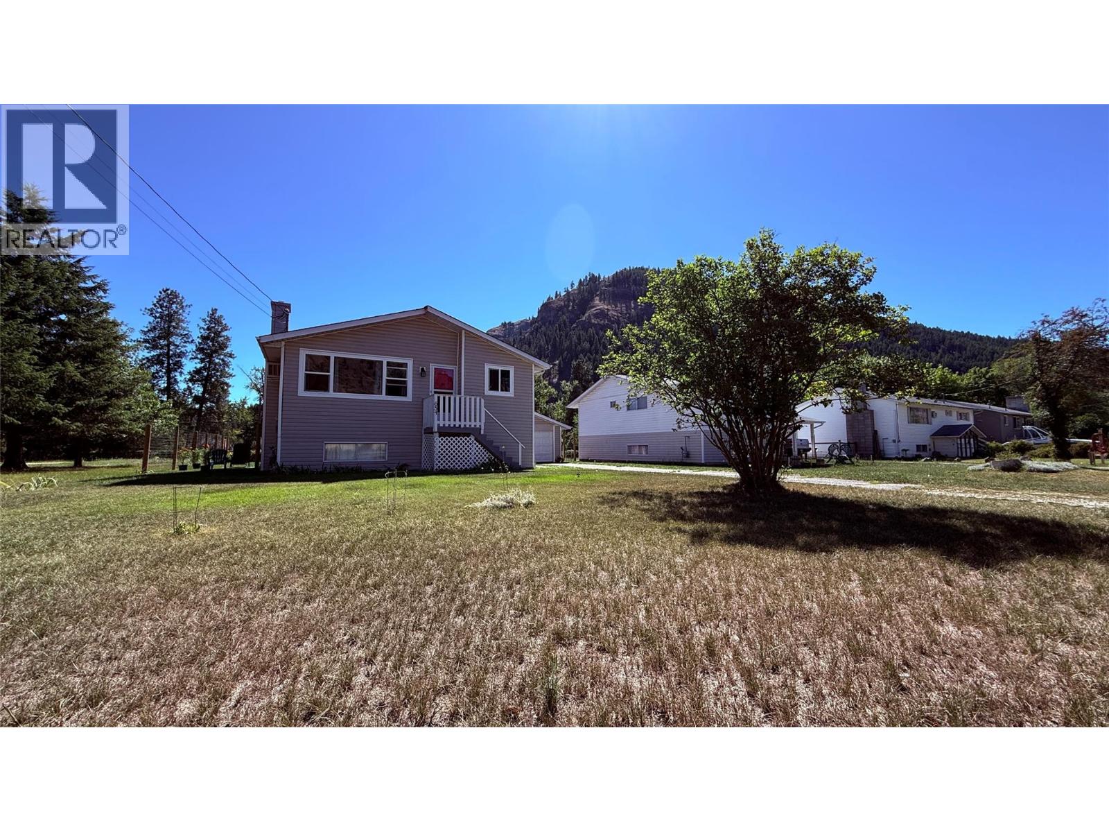 654 Sixth Avenue, Midway, British Columbia  V0H 1M0 - Photo 6 - 10384775