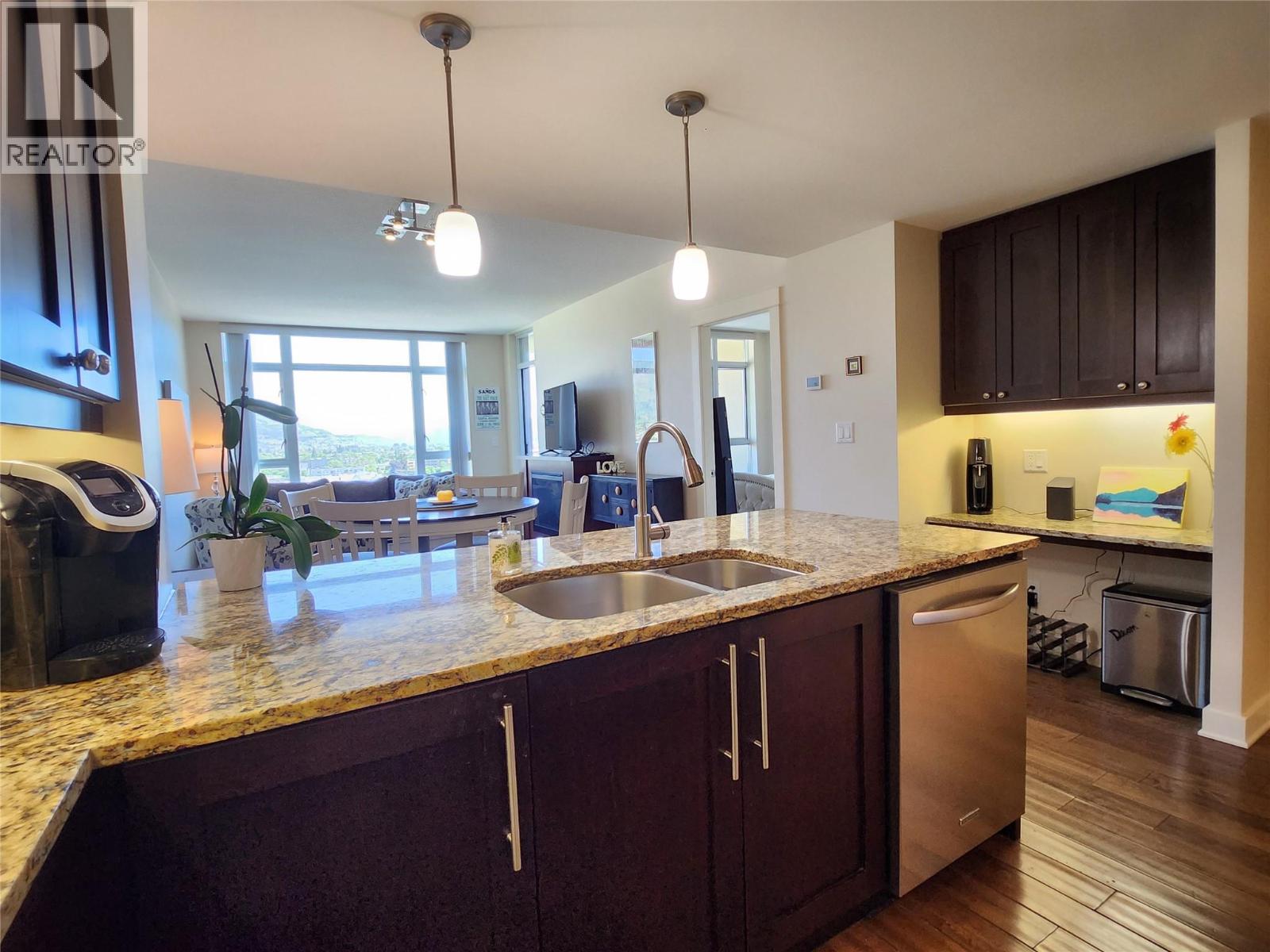 75 Martin Street Unit# 1406, Penticton, British Columbia  V2A 9C8 - Photo 4 - 10383923
