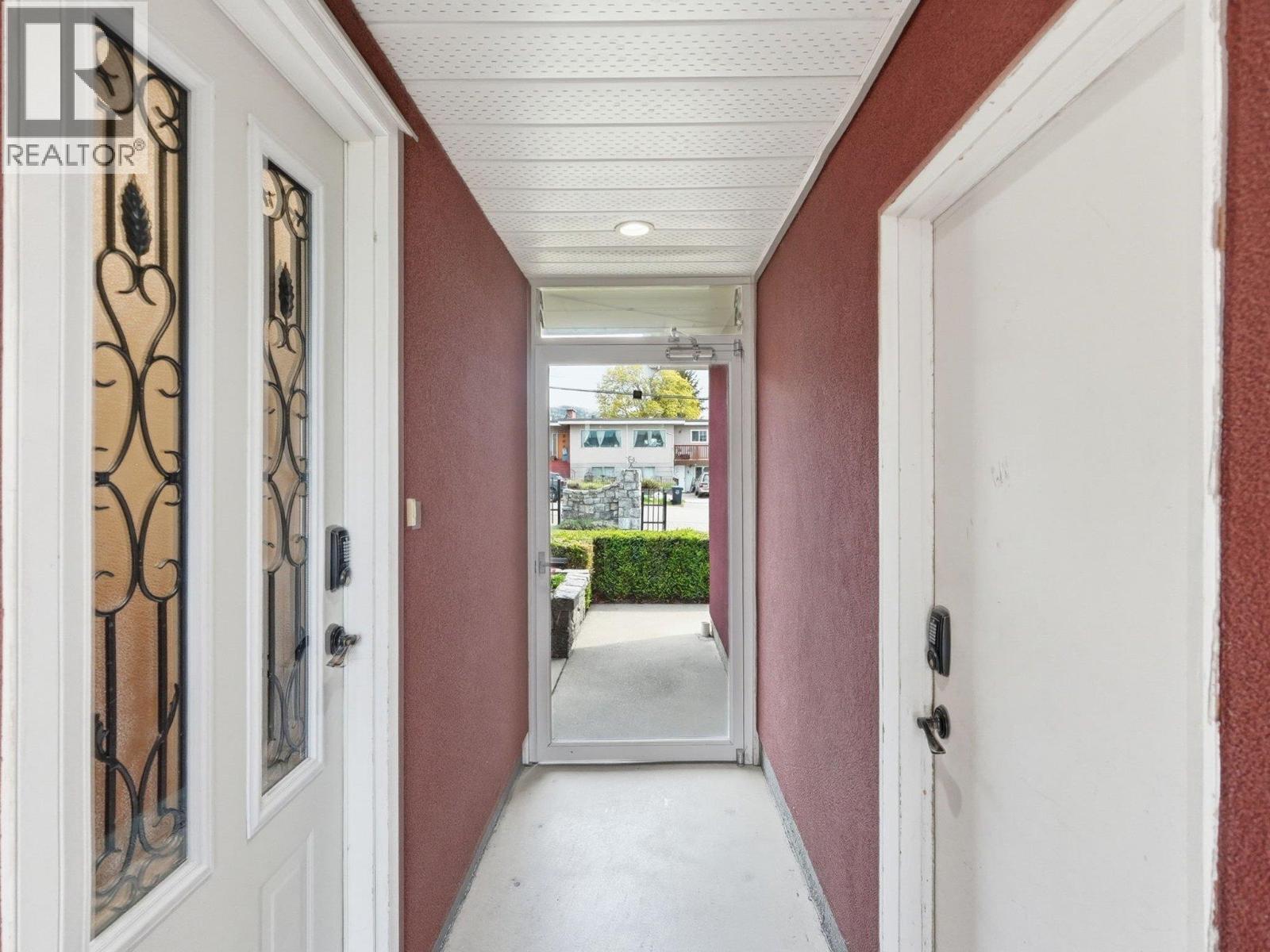 855 Ross Avenue, Penticton, British Columbia  V2A 3A5 - Photo 58 - 10382199
