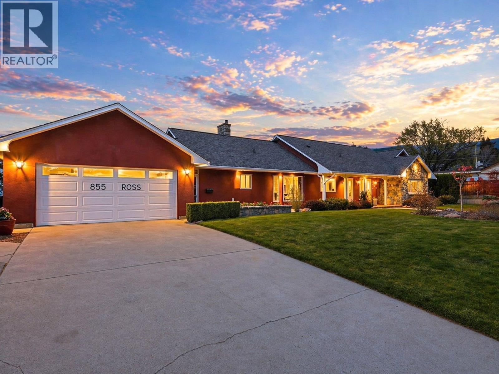 855 Ross Avenue, Penticton, British Columbia  V2A 3A5 - Photo 6 - 10382199
