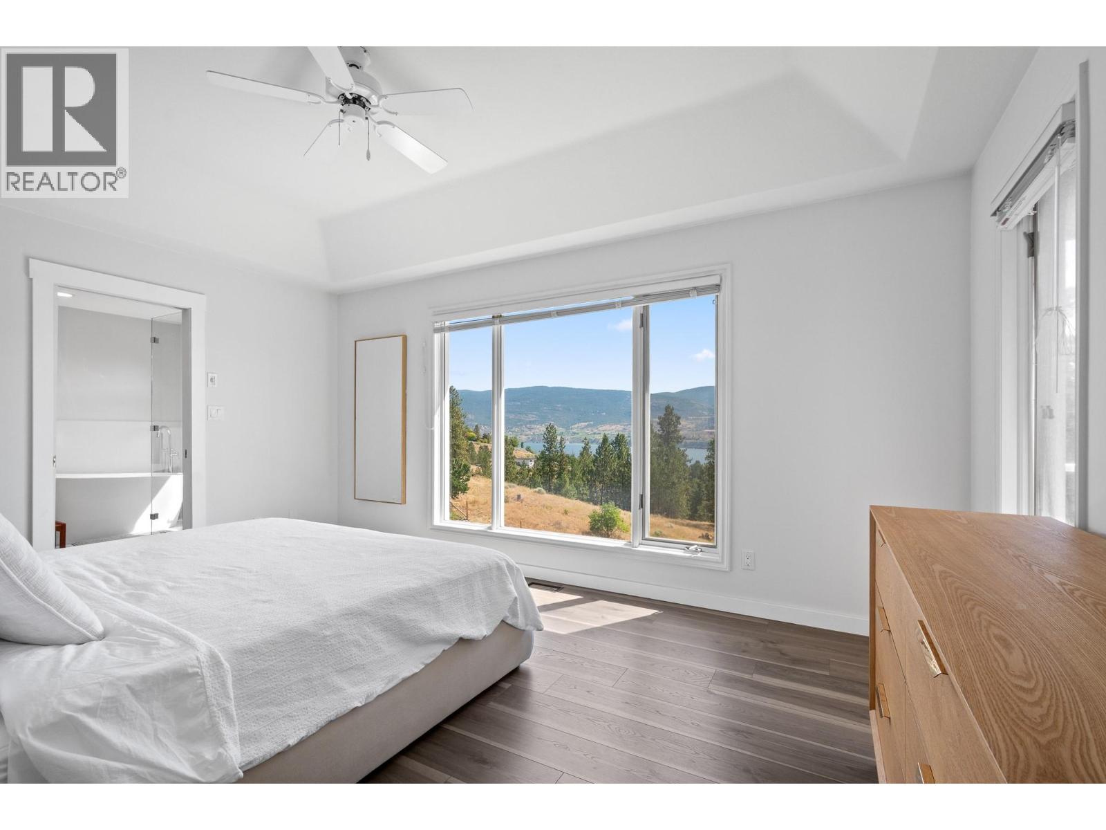 2455 Westwood Drive, Penticton, British Columbia  V2A 8Y8 - Photo 7 - 10384677