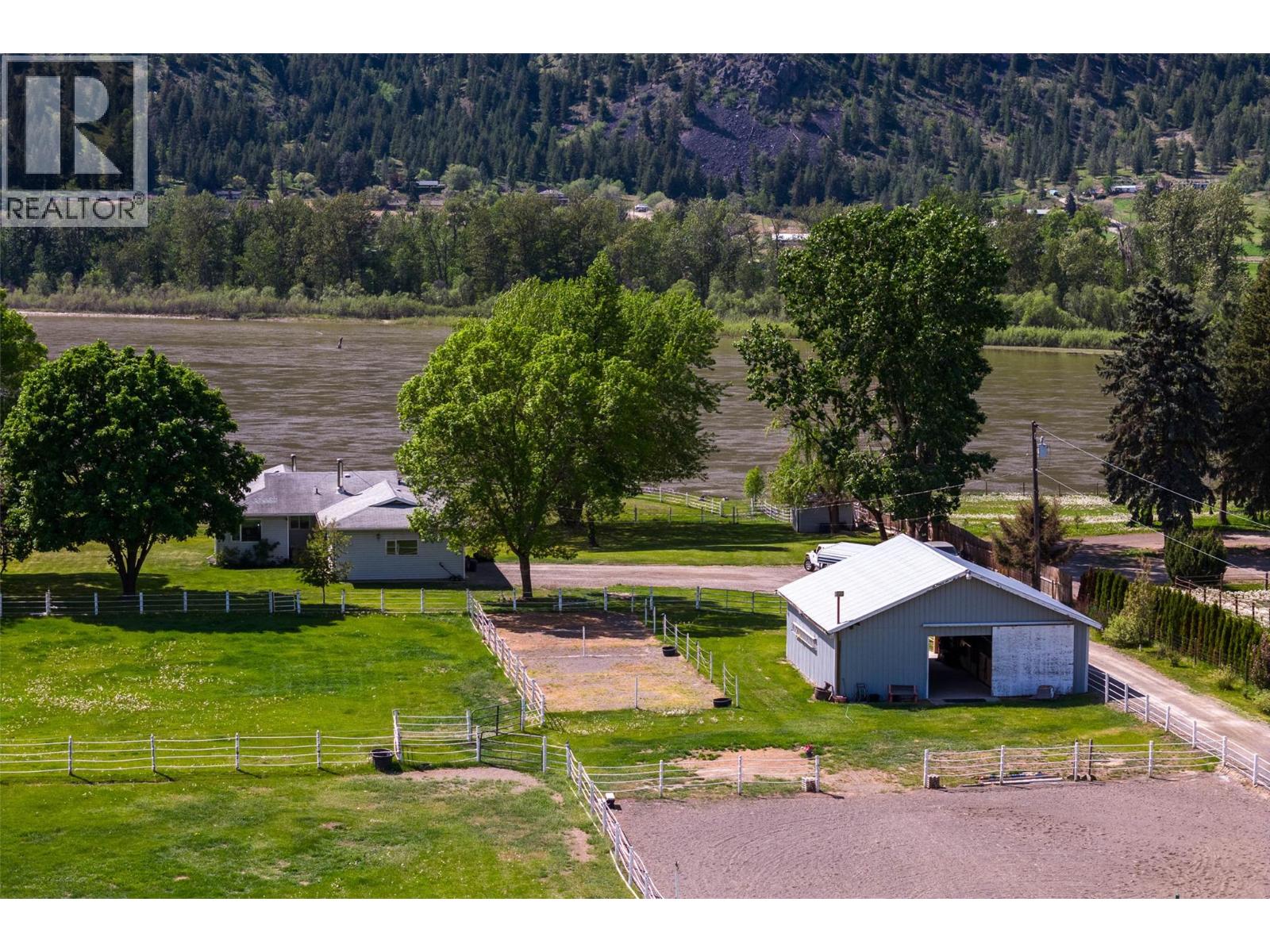 8717 Veteran Road, Kamloops, British Columbia  V0E 1Z2 - Photo 50 - 10384595
