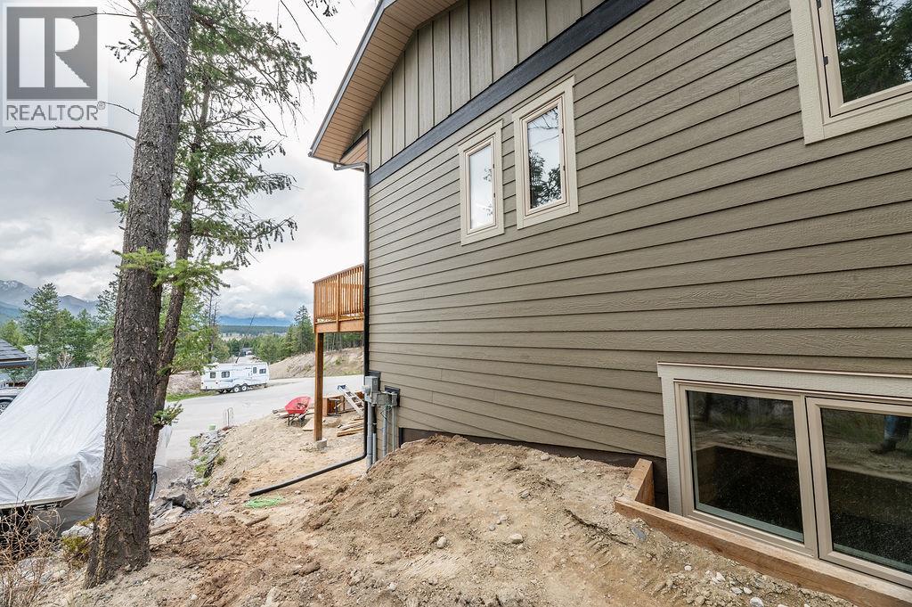 896 Copper Point Way, Windermere, British Columbia  V0A 1K3 - Photo 15 - 10384467