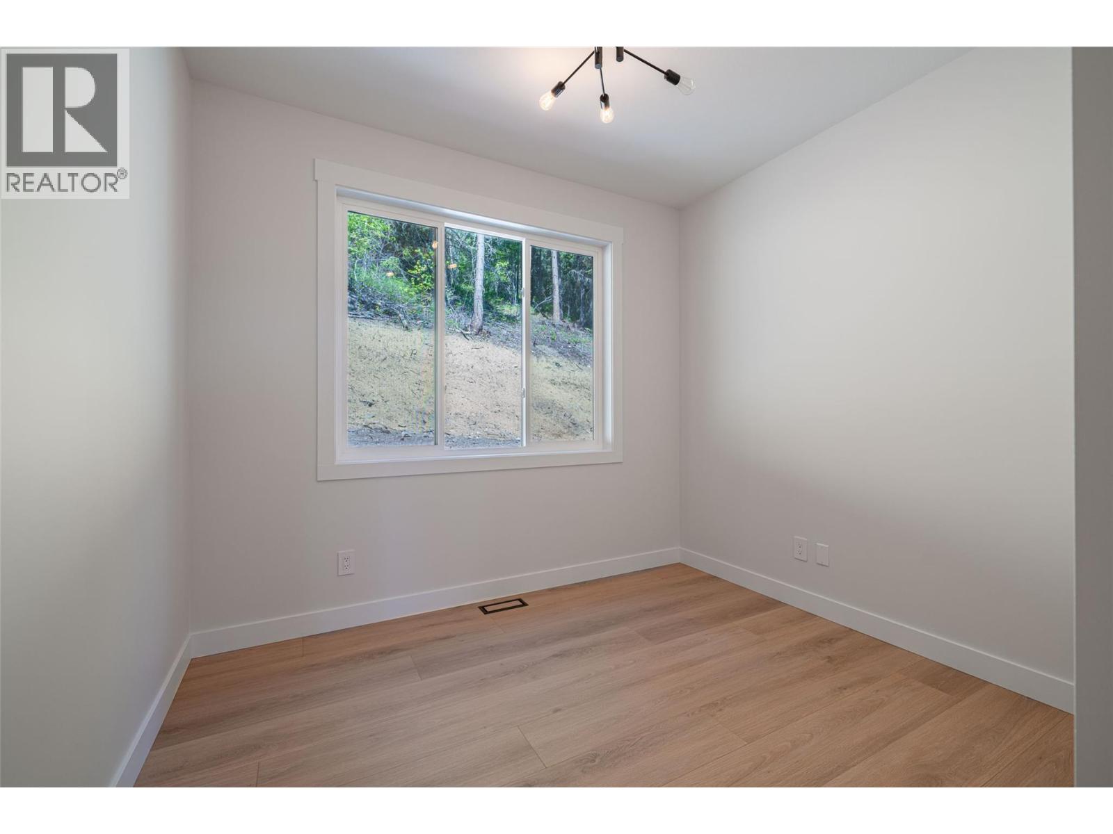 7863 Boulter Road, Vernon, British Columbia  V1B 3N2 - Photo 29 - 10384234