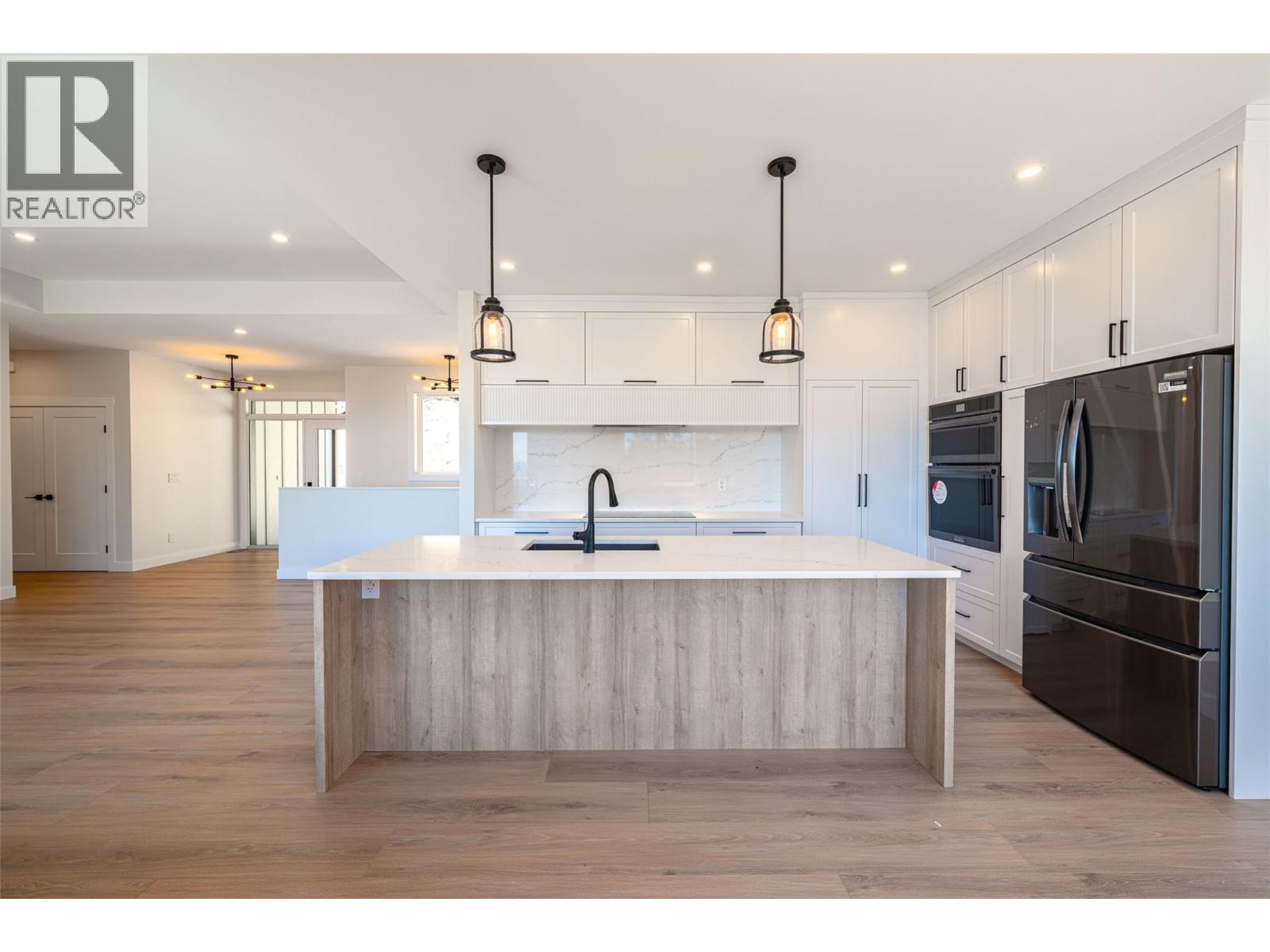 7863 Boulter Road, Vernon, British Columbia  V1B 3N2 - Photo 5 - 10384234