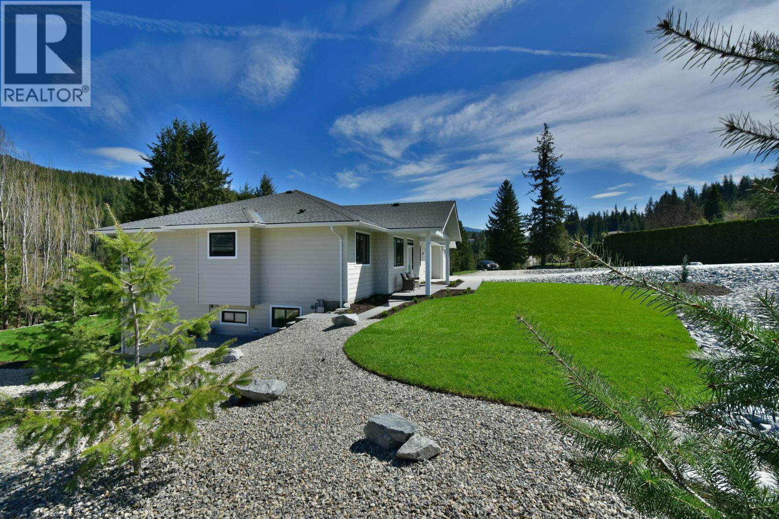 2799 Mountview Drive, Blind Bay, British Columbia  V0E 1H1 - Photo 48 - 10384414