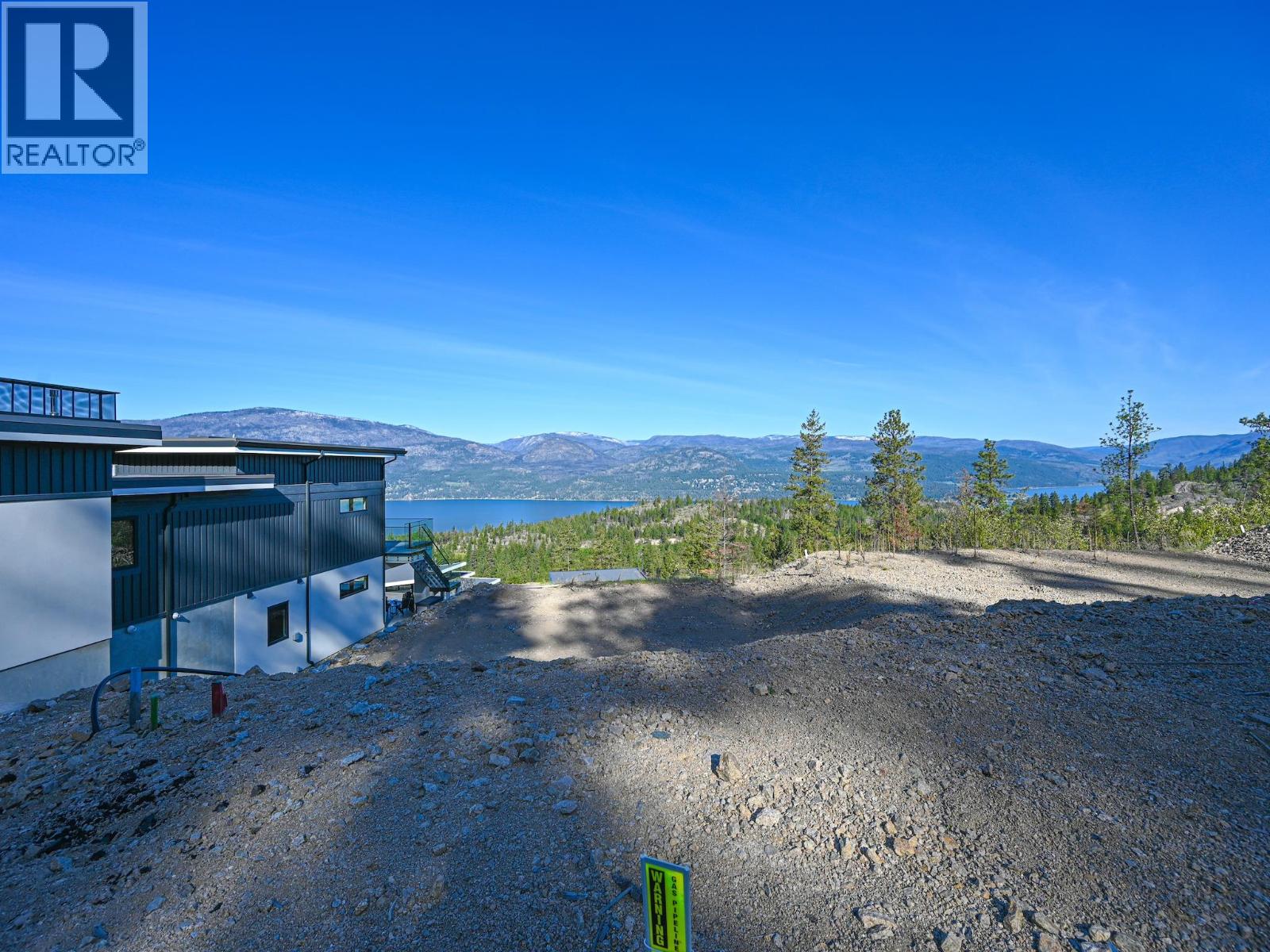 654 Predator Ridge Drive, Vernon, British Columbia  V1H 0B1 - Photo 12 - 10384719