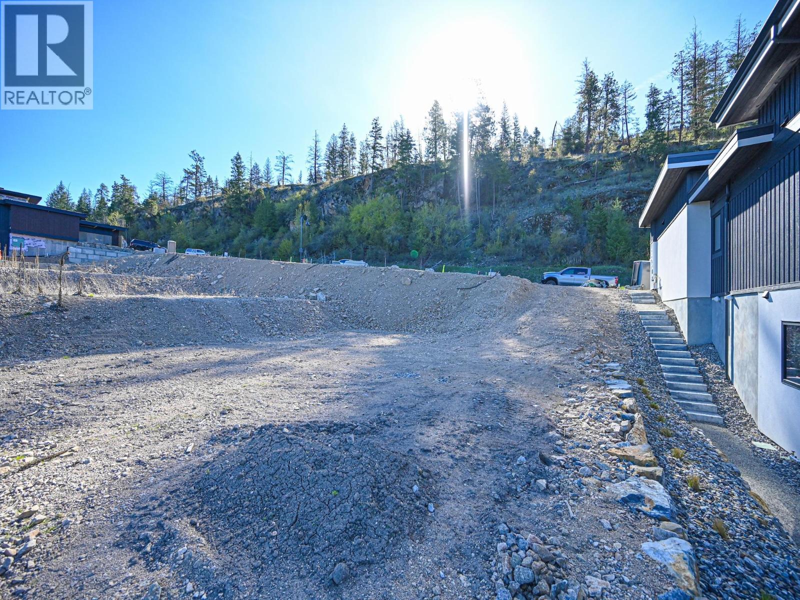 654 Predator Ridge Drive, Vernon, British Columbia  V1H 0B1 - Photo 18 - 10384719