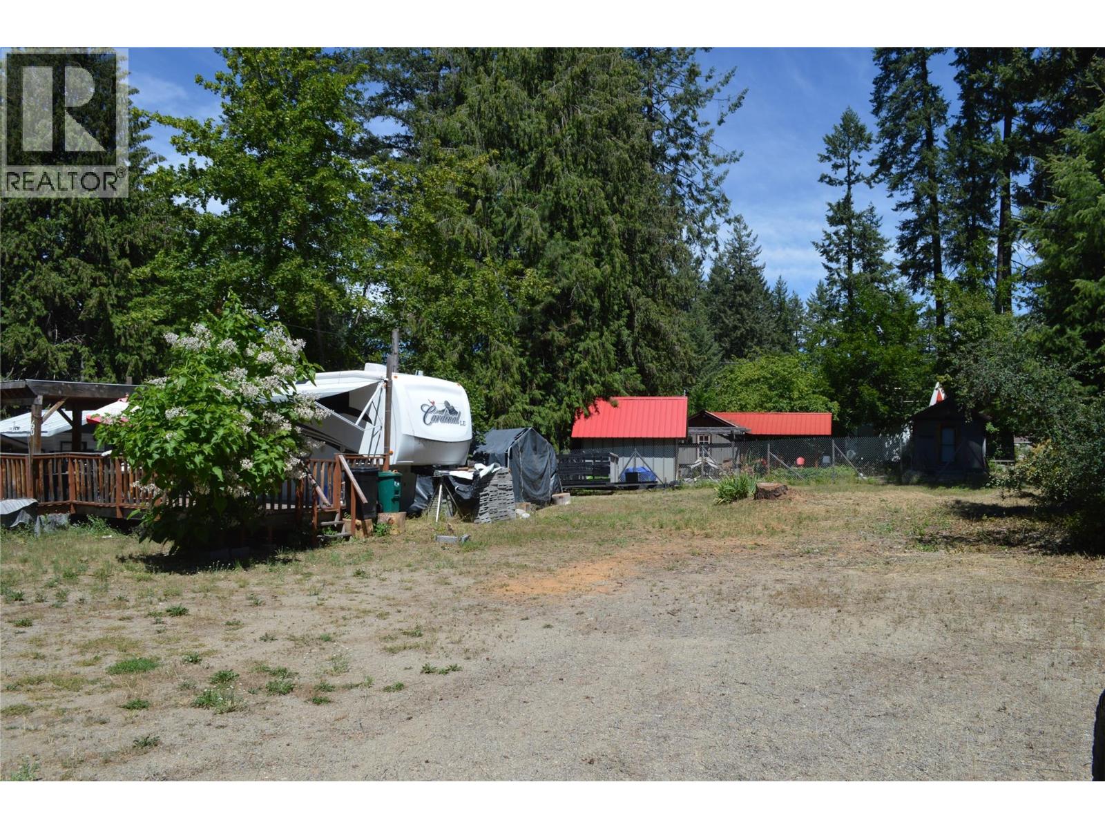 60 Kingsley Road, Christina Lake, British Columbia  V0H 1E2 - Photo 14 - 10384527