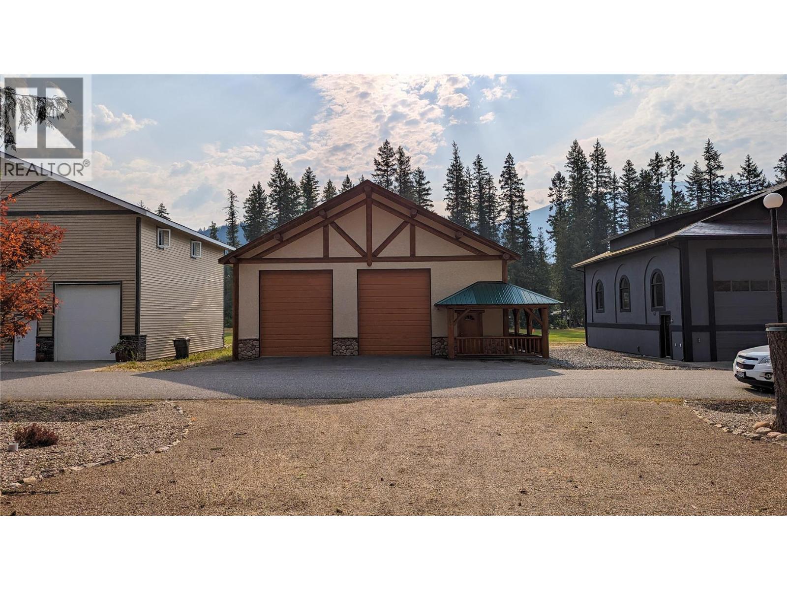 19-3453 Cessna Road, Enderby, British Columbia  V0E 1V5 - Photo 3 - 10384653