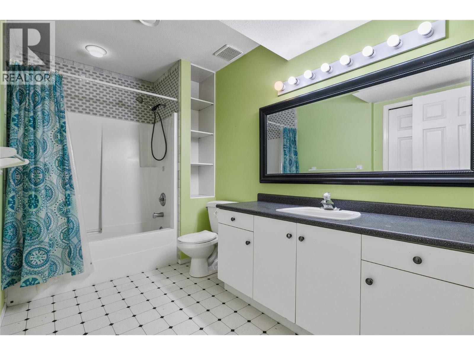 970 Maygard Road, Kelowna, British Columbia  V1X 5X1 - Photo 52 - 10384651