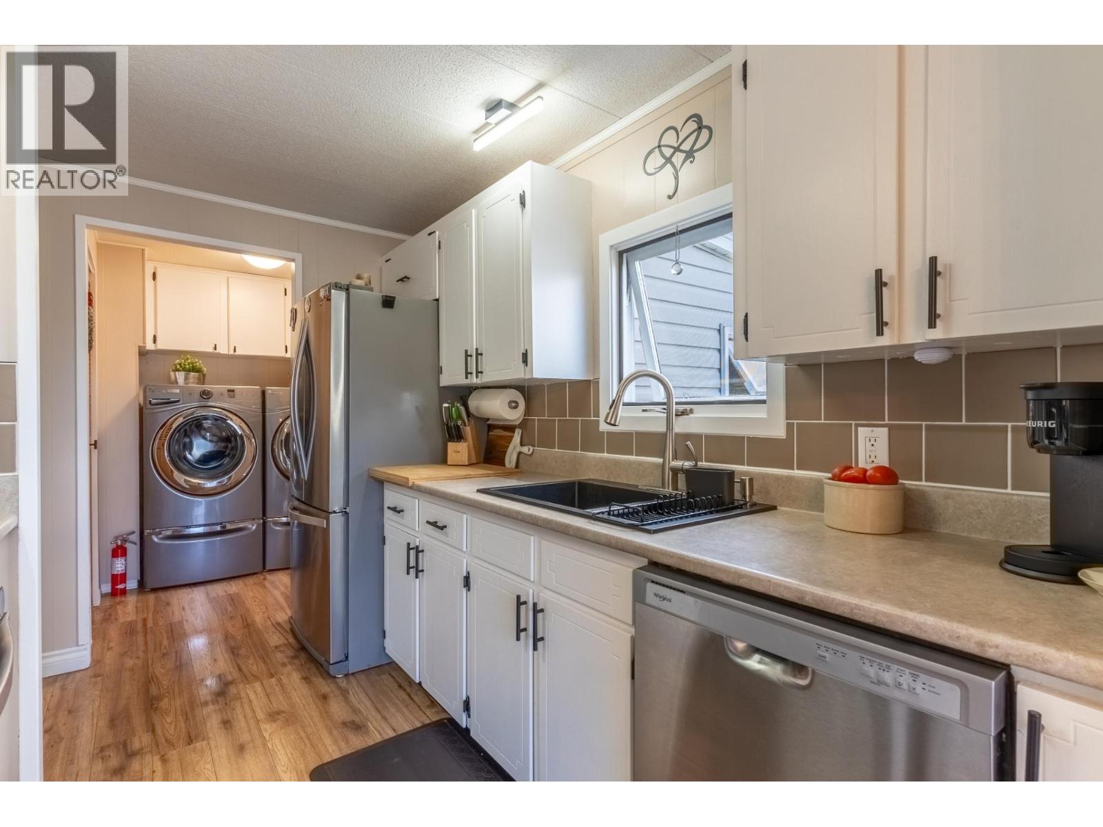 2400 Oakdale Way Unit# 87, Kamloops, British Columbia  V2B 6W7 - Photo 5 - 10384364