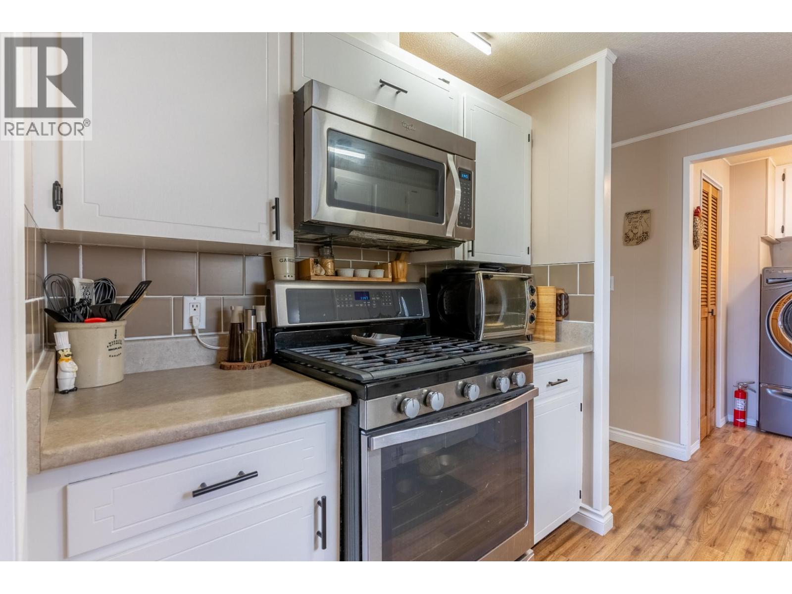 2400 Oakdale Way Unit# 87, Kamloops, British Columbia  V2B 6W7 - Photo 6 - 10384364
