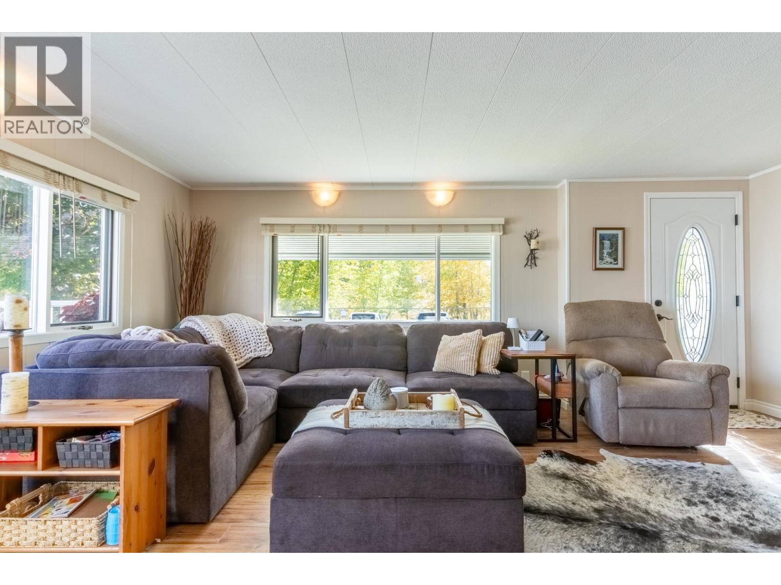 2400 Oakdale Way Unit# 87, Kamloops, British Columbia  V2B 6W7 - Photo 8 - 10384364