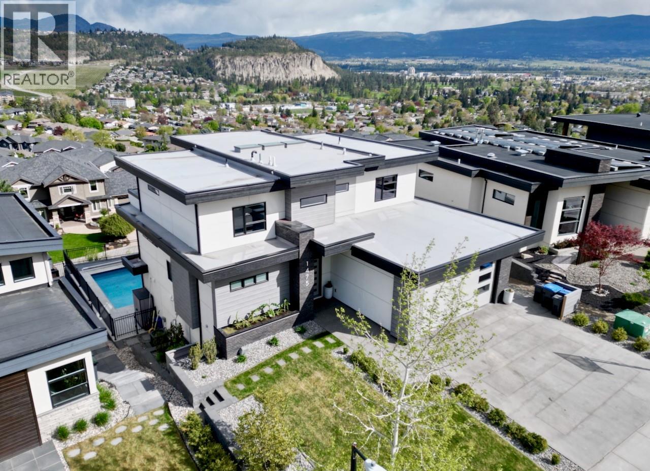 1475 Benzer Court, Kelowna, British Columbia  V1V 2Y1 - Photo 2 - 10384119
