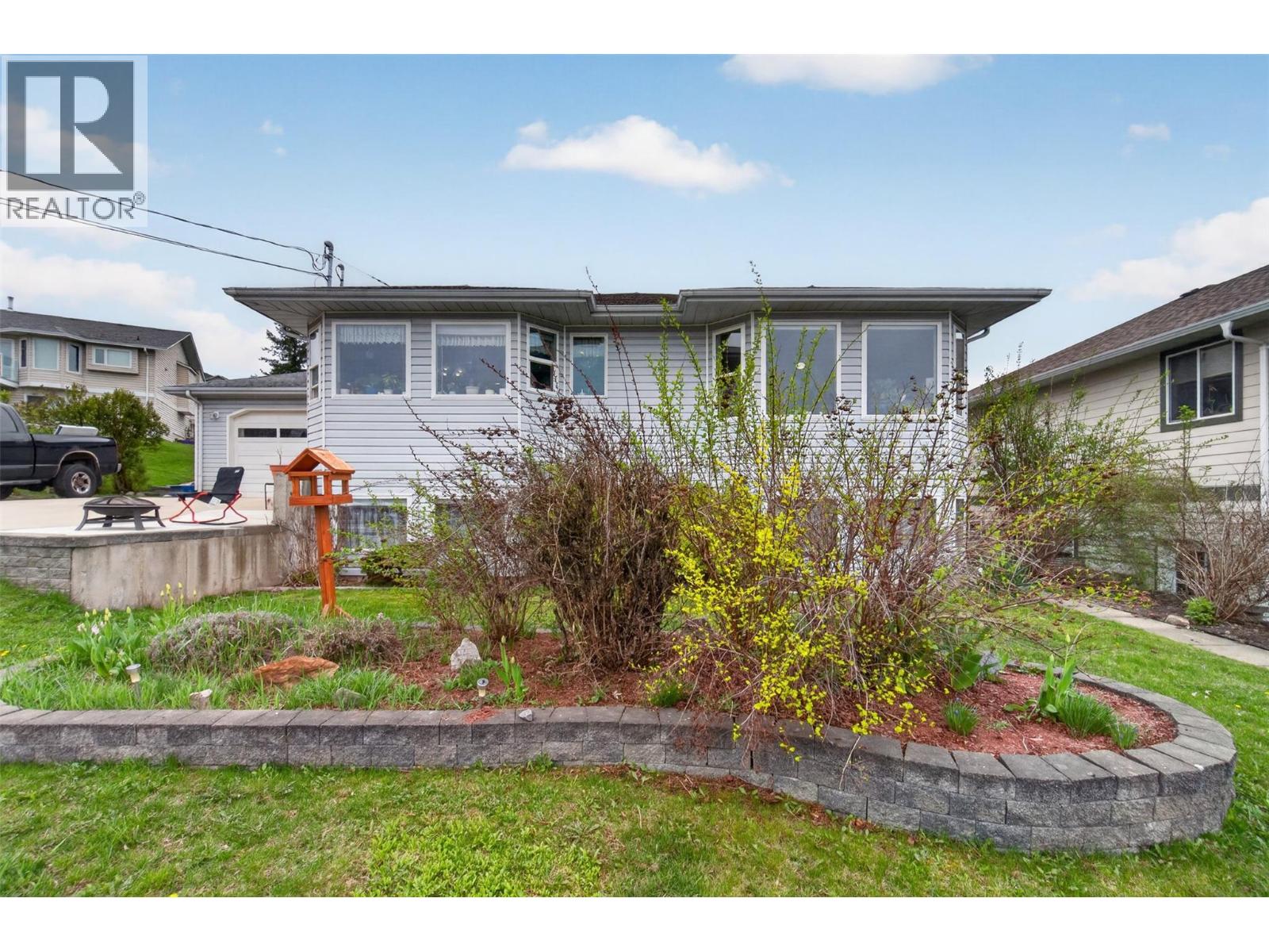 2190 1st Avenue Se, Salmon Arm, British Columbia  V1E 1K1 - Photo 46 - 10383638