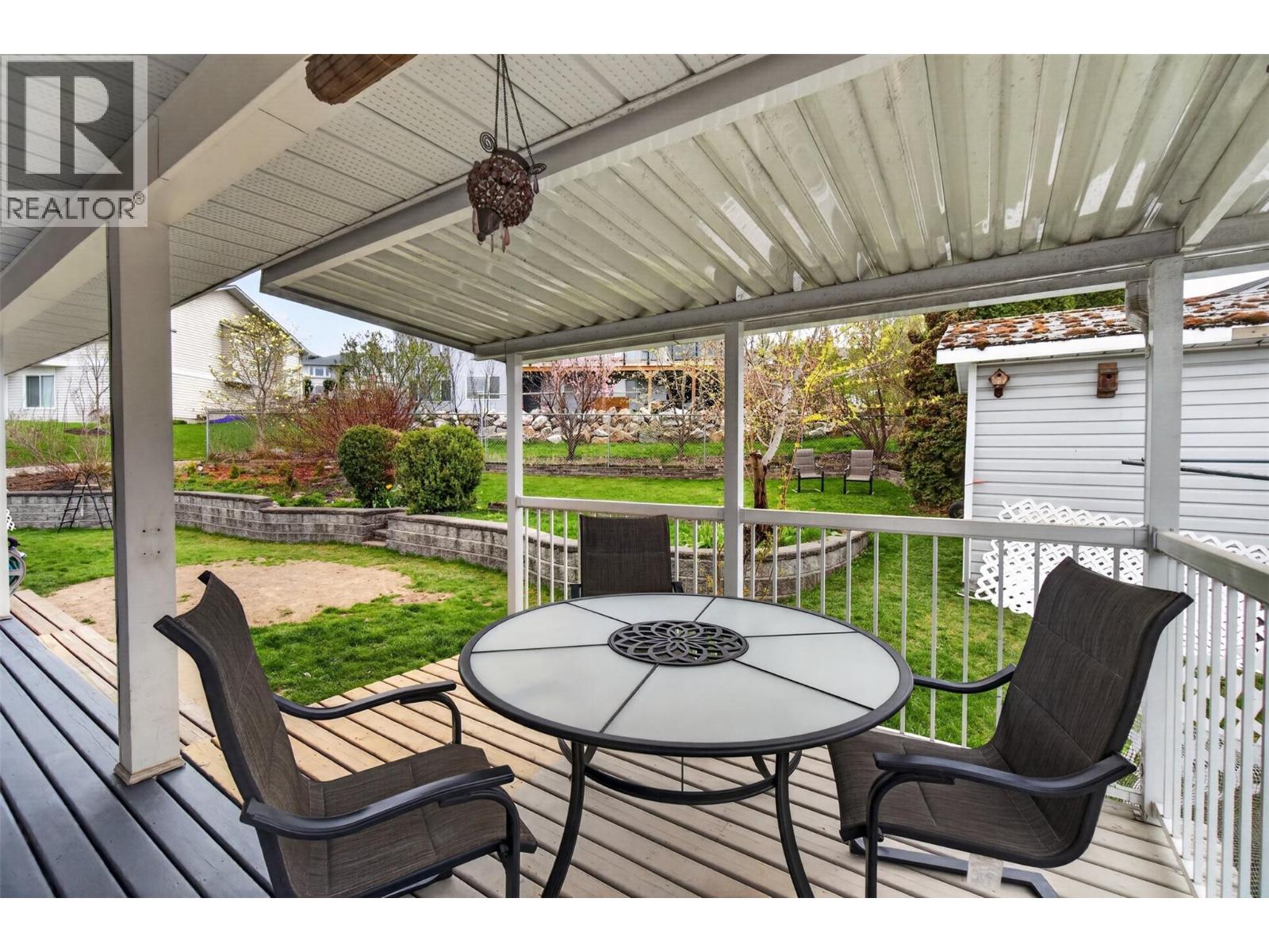 2190 1st Avenue Se, Salmon Arm, British Columbia  V1E 1K1 - Photo 59 - 10383638
