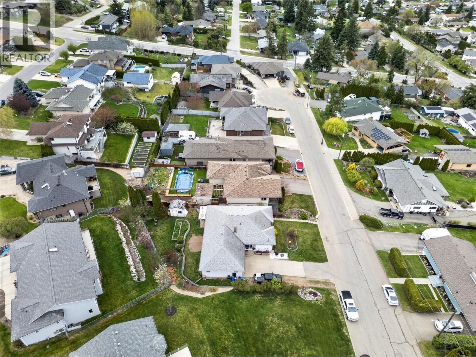 2190 1st Avenue Se, Salmon Arm, British Columbia  V1E 1K1 - Photo 67 - 10383638