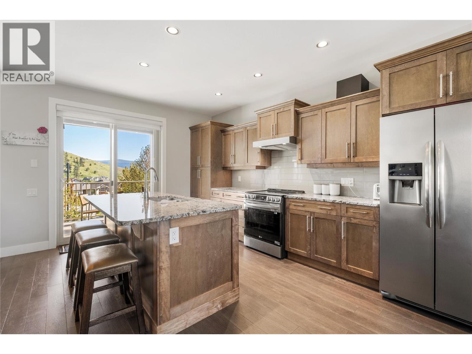 1852 Split Rail Place, Kelowna, British Columbia  V1P 1R1 - Photo 4 - 10384473