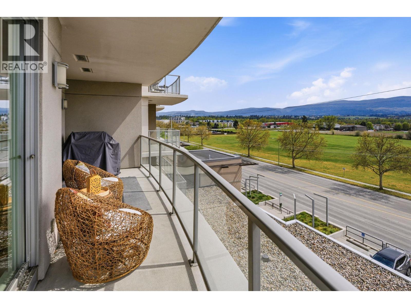 2040 Springfield Road Unit# 402, Kelowna, British Columbia  V1Y 9N7 - Photo 5 - 10384381