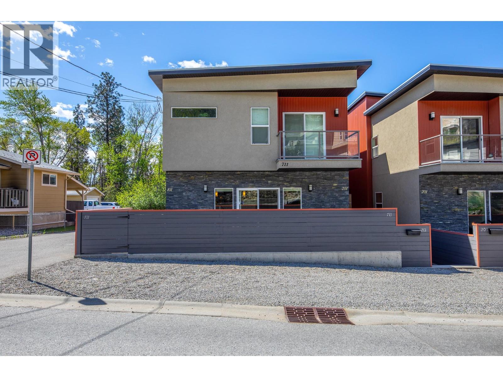 711 CREEKSIDE Road Unit# 101, penticton, British Columbia