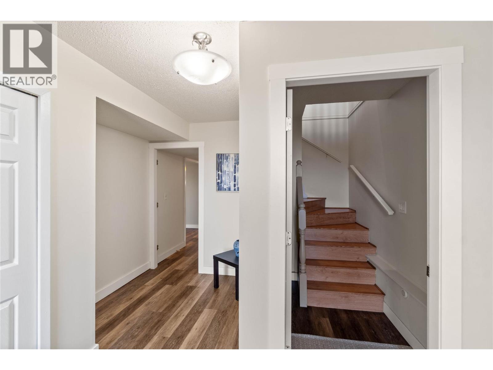 890 Gleneagles Drive, Kamloops, British Columbia  V2E 1K3 - Photo 27 - 10384800