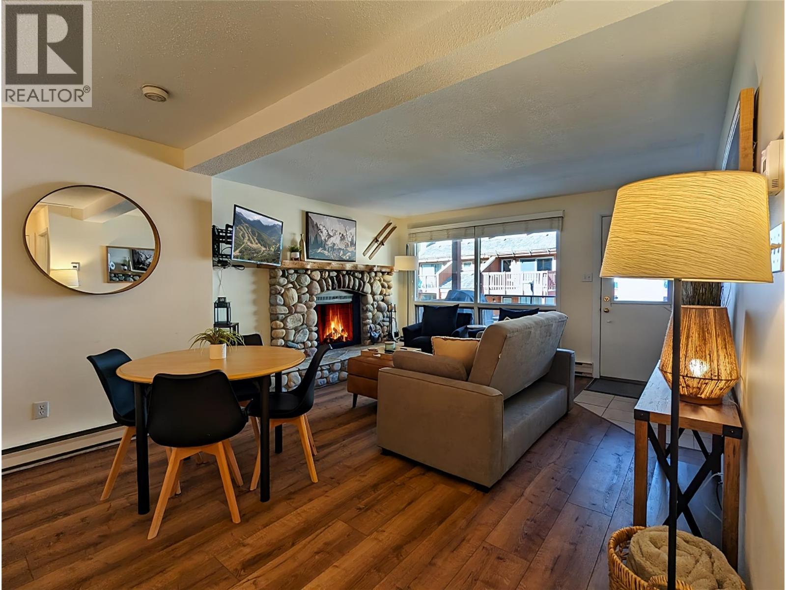 2030 Panorama Drive Unit# 806, Panorama Mountain, British Columbia  V0A 1T0 - Photo 1 - 10384683