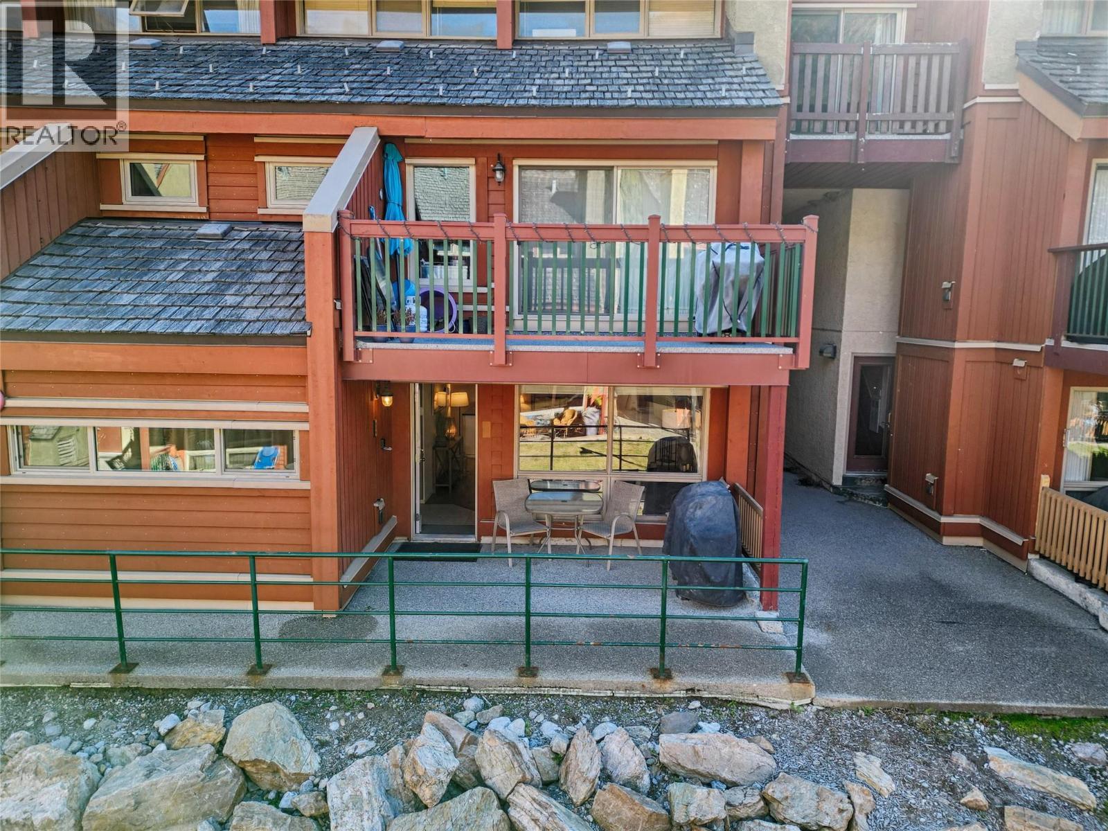 2030 Panorama Drive Unit# 806, Panorama Mountain, British Columbia  V0A 1T0 - Photo 12 - 10384683