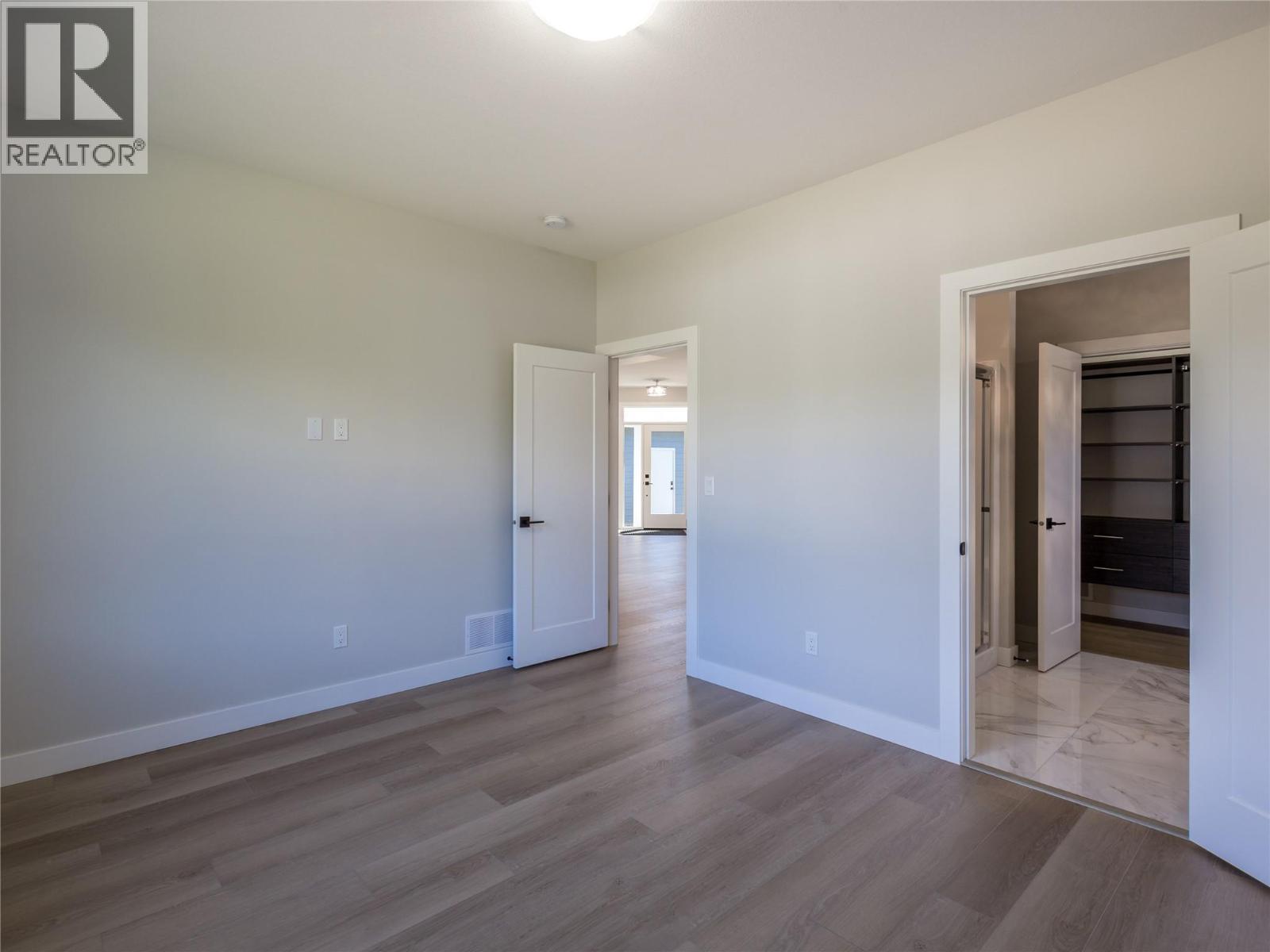 602 Nighthawk Avenue, Vernon, British Columbia  V1H 2A1 - Photo 23 - 10384637