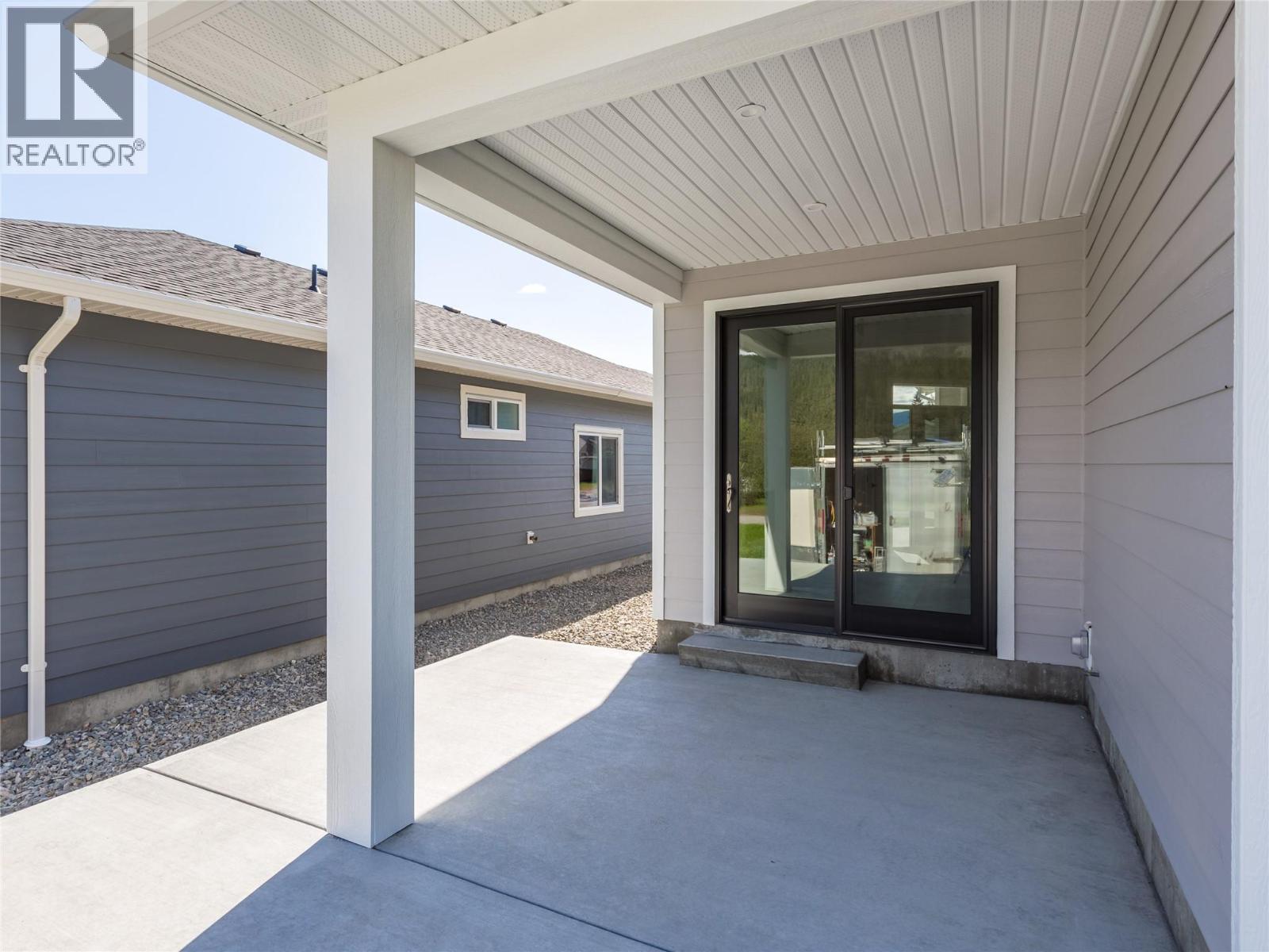 602 Nighthawk Avenue, Vernon, British Columbia  V1H 2A1 - Photo 38 - 10384637