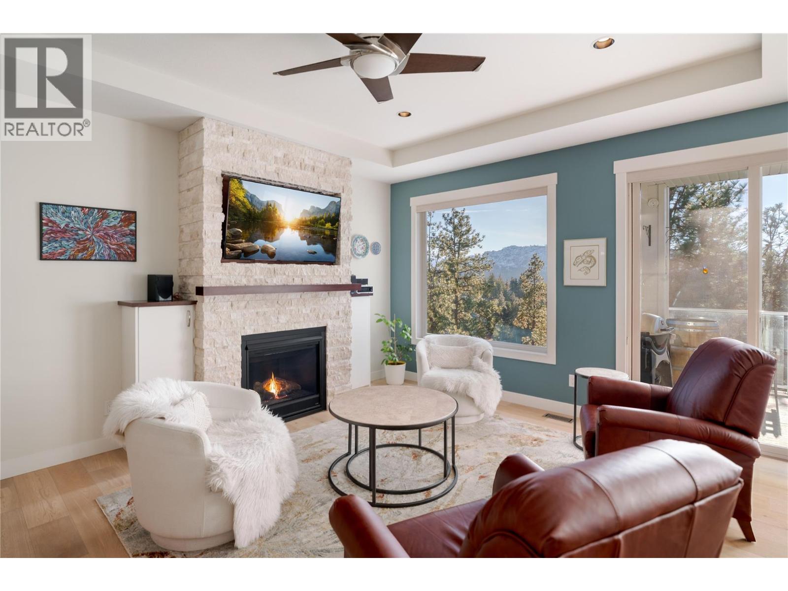1431 Roseridge Court, West Kelowna, British Columbia  V1Z 4E2 - Photo 2 - 10384617